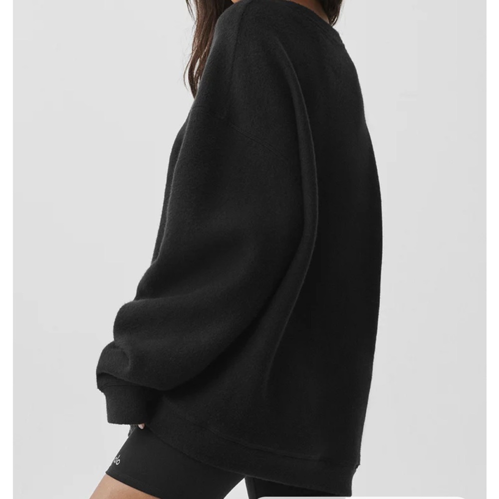 Oversized Black Sweater - Picture 5 of 6
